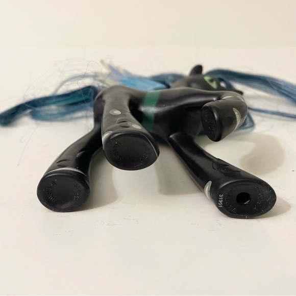 My Little Pony Brushable Queen Chrysalis Unicorn Pegasus - Picture 13 of 13